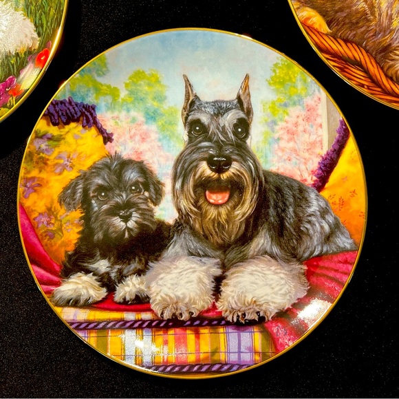 A set of four Danbury Mint “Miniature Schnauzers” collection plates - Picture 2 of 6